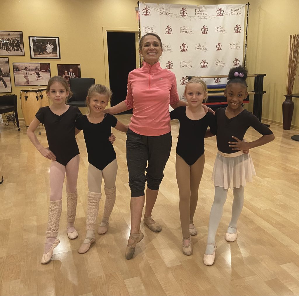 ballet dancers with teacher in Ypsilanti MI