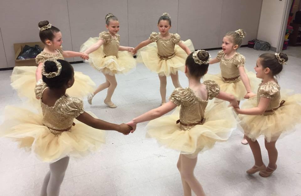 ballet dancer in a circle at the Van Buren Township Community Center